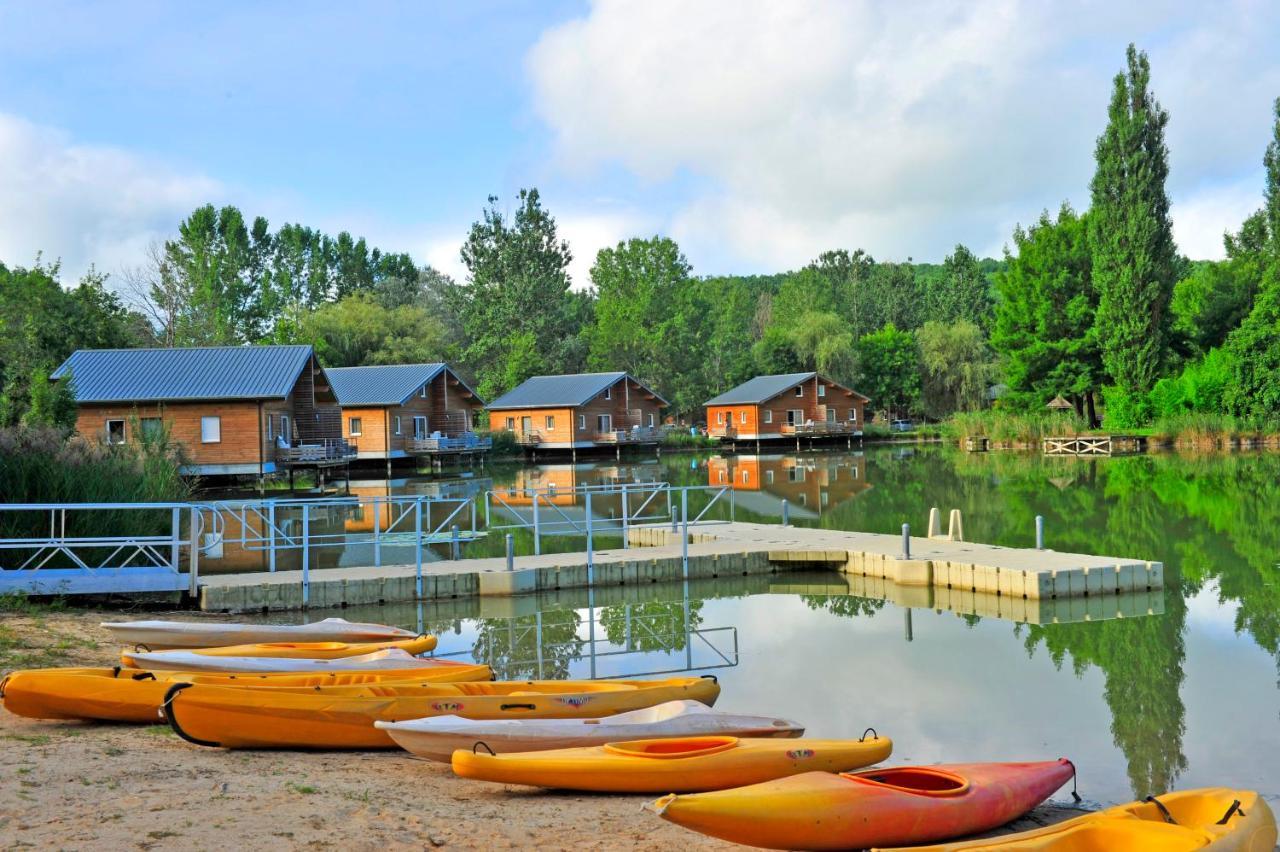 Residence Goelia Les Cottages Du Lac Coly Exterior photo