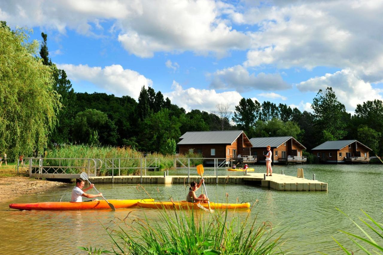 Residence Goelia Les Cottages Du Lac Coly Exterior photo